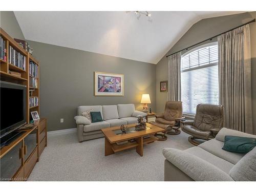 193-3278 Colonel Talbot Road, London, ON - Indoor Photo Showing Living Room