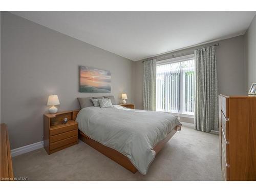 193-3278 Colonel Talbot Road, London, ON - Indoor Photo Showing Bedroom