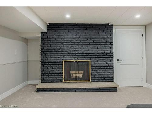 26 Lyndale Avenue, St. Thomas, ON - Indoor With Fireplace