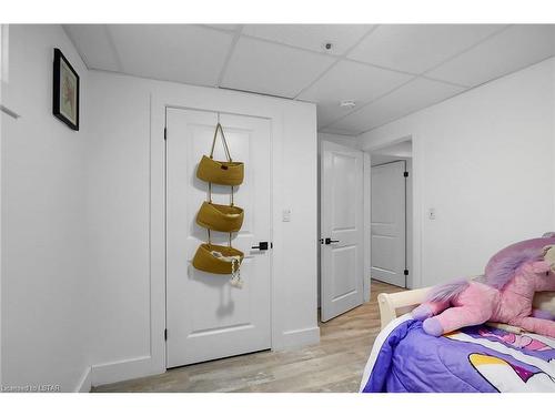 2631 Norfolk County Road 23, Langton, ON - Indoor Photo Showing Bedroom