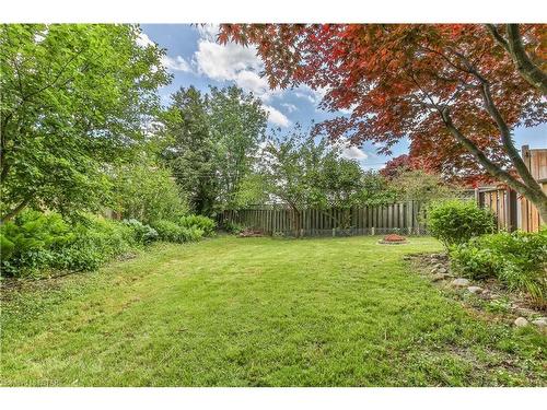 76 Speight Crescent, London, ON - Outdoor