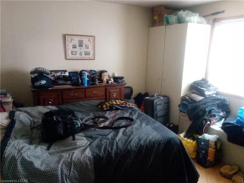 354451 Hwy 624, Englehart, ON - Indoor Photo Showing Bedroom