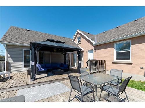 115 Loggers Grove, London, ON - Outdoor With Deck Patio Veranda With Exterior