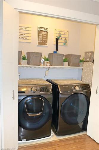 26 Kyle Court, Aylmer, ON - Indoor Photo Showing Laundry Room