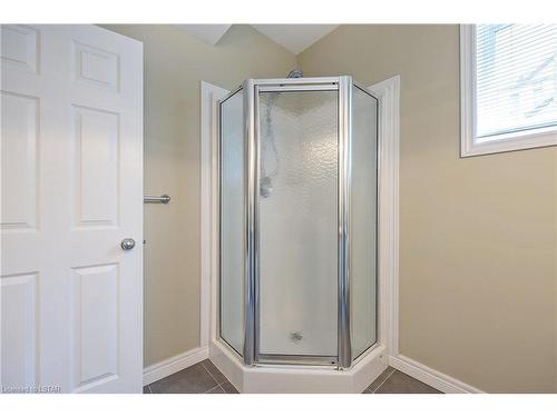 1876 Father Dalton Avenue, London, ON - Indoor Photo Showing Bathroom