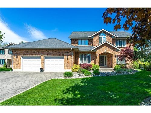 34 Valleyview Crescent, Dorchester, ON - Outdoor With Facade