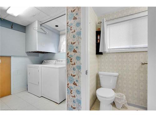 121 Goldwick Crescent, London, ON - Indoor Photo Showing Laundry Room