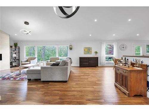 259 Windermere Road, London, ON - Indoor Photo Showing Living Room