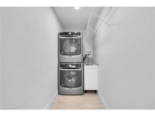 259 Windermere Road, London, ON - Indoor Photo Showing Laundry Room