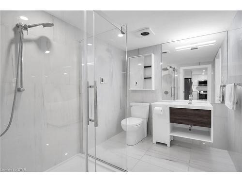 259 Windermere Road, London, ON - Indoor Photo Showing Bathroom