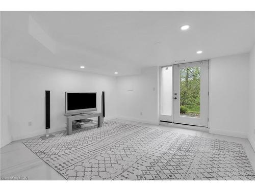 259 Windermere Road, London, ON - Indoor Photo Showing Other Room