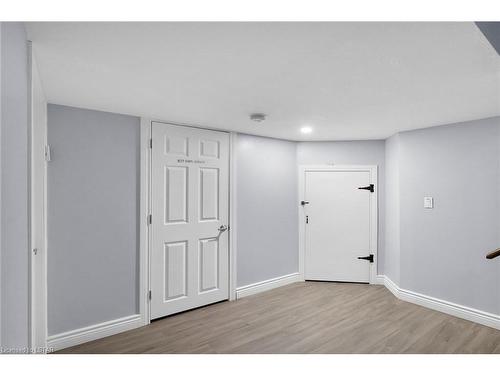 974 Grenfell Drive, London, ON - Indoor Photo Showing Other Room