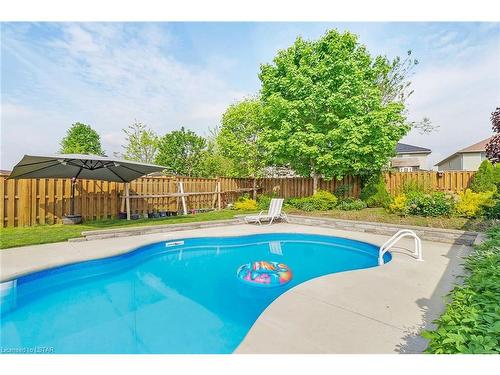 974 Grenfell Drive, London, ON - Outdoor With In Ground Pool With Backyard