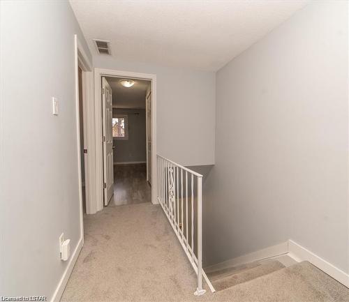 108 Marlborough Avenue, London, ON - Indoor Photo Showing Other Room