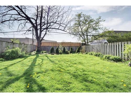 123 Sterling Street, London, ON - Outdoor With Backyard