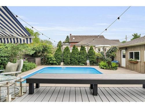95 Byron Avenue E, London, ON - Outdoor With In Ground Pool With Deck Patio Veranda