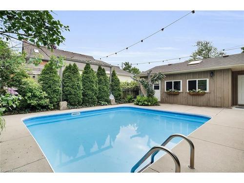 95 Byron Avenue E, London, ON - Outdoor With In Ground Pool With Backyard