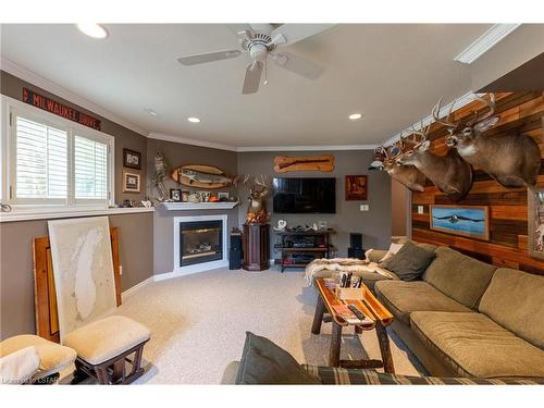 120 Ridge Street, Strathroy, ON - Indoor Photo Showing Living Room With Fireplace