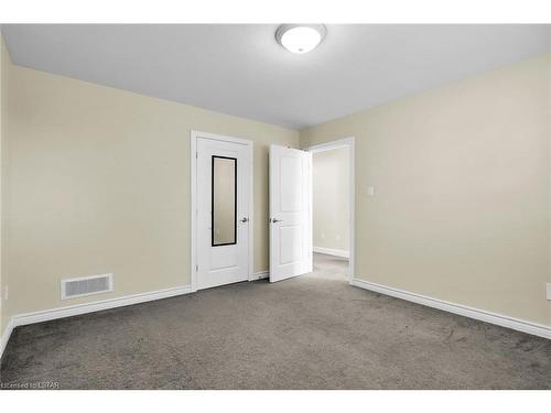2102 Blackwater Road, London, ON - Indoor Photo Showing Other Room