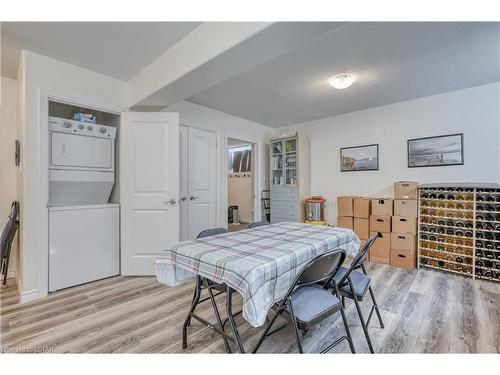 683 Tennent Avenue, London, ON - Indoor Photo Showing Laundry Room