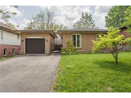 11 Chepstow Gate, London, ON - Outdoor