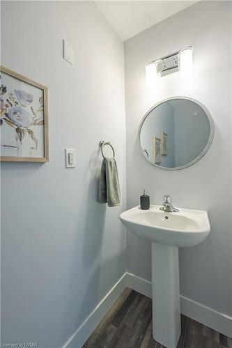 47 Acorn Trail, St. Thomas, ON - Indoor Photo Showing Bathroom