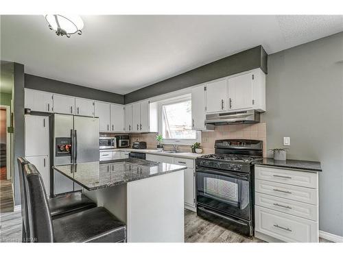 62 Greenbrier Crescent, London, ON - Indoor Photo Showing Kitchen
