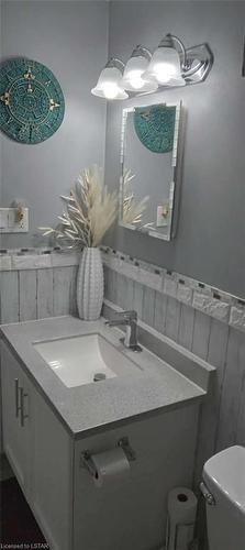 410-931 Wonderland Road S, London, ON - Indoor Photo Showing Bathroom