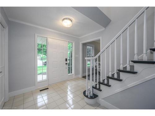 10 Mountainview Crescent, London, ON - Indoor Photo Showing Other Room