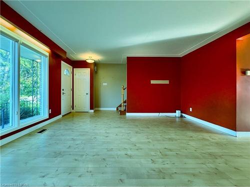 287 Wedgewood Drive, London, ON - Indoor Photo Showing Other Room