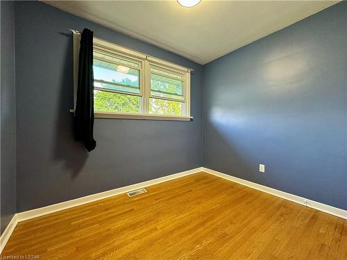 287 Wedgewood Drive, London, ON - Indoor Photo Showing Other Room