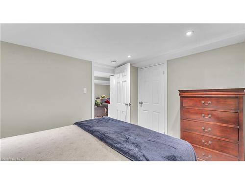 769 Quebec Street, London, ON - Indoor Photo Showing Bedroom