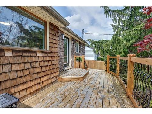 1818 Royal Crescent, London, ON - Outdoor With Deck Patio Veranda With Exterior