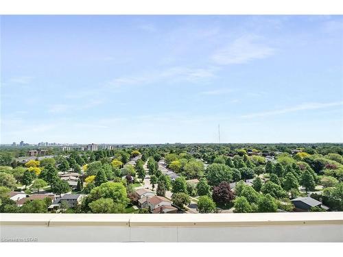 805-744 Wonderland Road S, London, ON - Outdoor With View