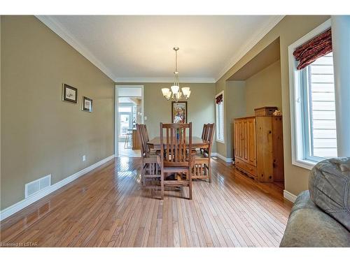 337 Plane Tree Drive, London, ON - Indoor Photo Showing Dining Room