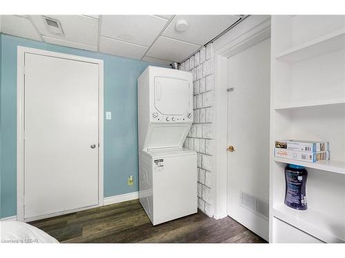 547 West Edith Cavell Boulevard, Port Stanley, ON - Indoor Photo Showing Laundry Room