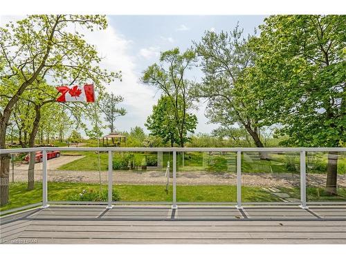 547 West Edith Cavell Boulevard, Port Stanley, ON - Outdoor