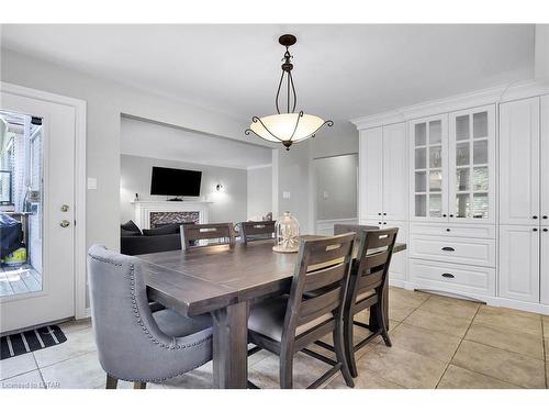 614 Grand View Avenue, London, ON - Indoor Photo Showing Dining Room