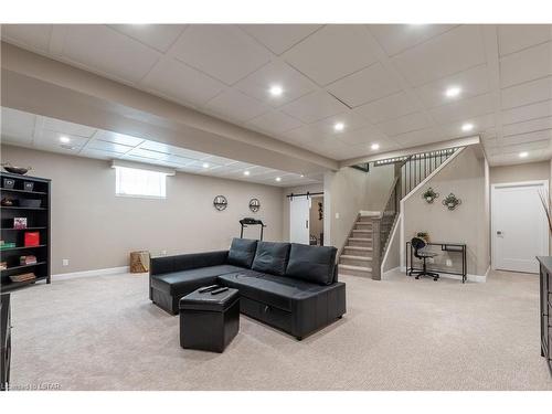 6485 Crown Grant Road, London, ON - Indoor Photo Showing Basement