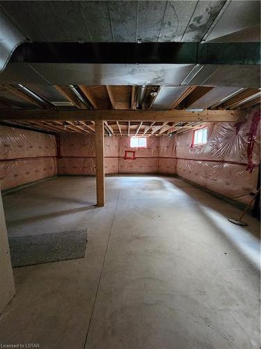 2021 Foxwood Avenue, London, ON - Indoor Photo Showing Basement