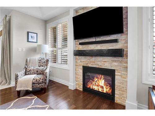 6-1533 Jim Allen Way, London, ON - Indoor With Fireplace