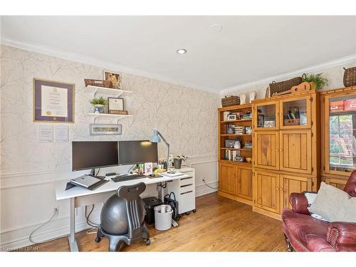 539 Rosecliffe Terrace, London, ON - Indoor Photo Showing Office
