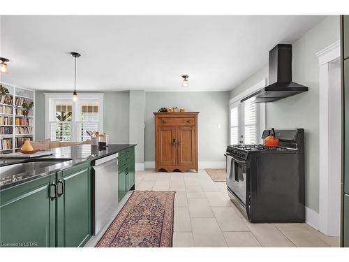 839 Maitland Street, London, ON - Indoor Photo Showing Kitchen