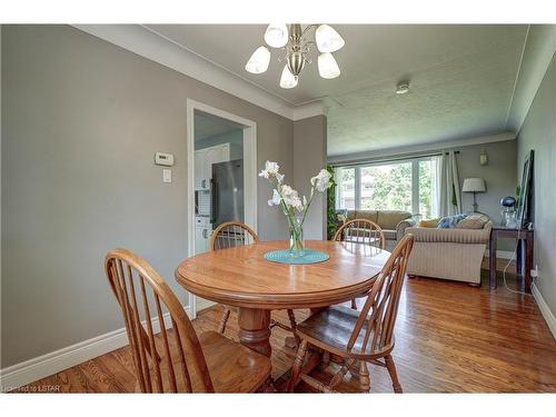 12 Silverdale Crescent, London, ON - Indoor Photo Showing Dining Room