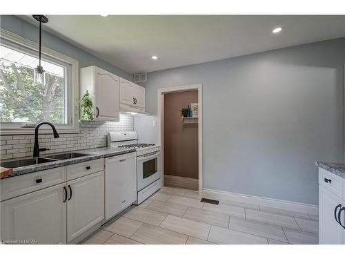 12 Silverdale Crescent, London, ON - Indoor Photo Showing Kitchen With Double Sink