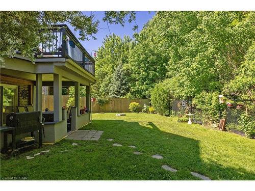 1062 Moy Crescent, London, ON - Outdoor With Backyard