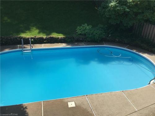 751 Griffith Street, London, ON - Outdoor With In Ground Pool With Backyard