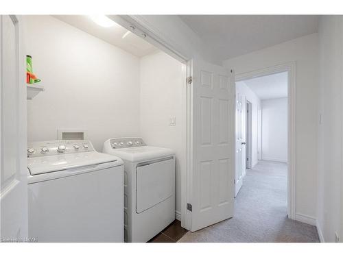 2652 Bateman Trail, London, ON - Indoor Photo Showing Laundry Room
