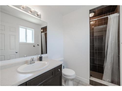 2652 Bateman Trail, London, ON - Indoor Photo Showing Bathroom