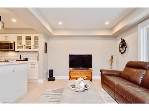 946 Cook Drive Drive, Midland, ON - Indoor